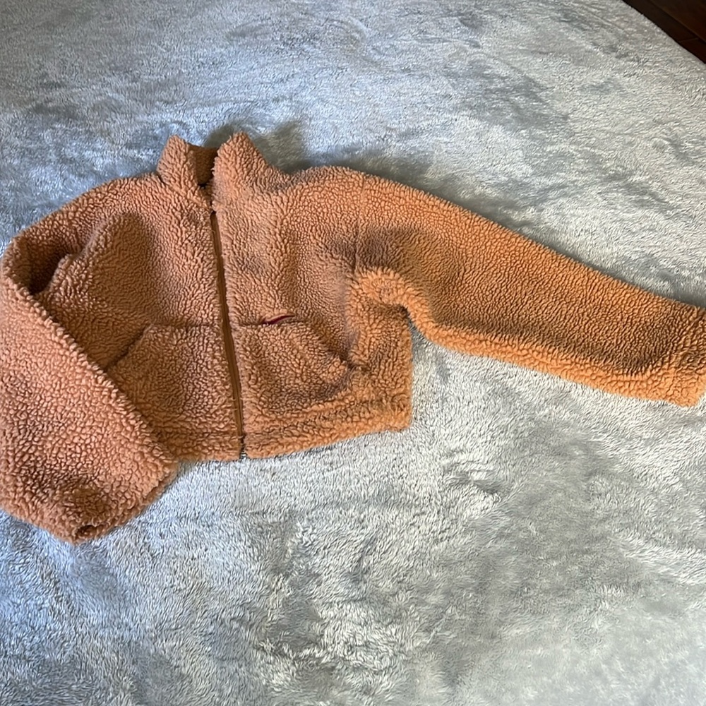 Nike Jacket Women's Size XS Teddy Brown Fleece Faux Fur Chic Sherpa Soft